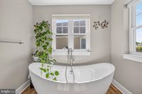 6416 Tisdale Terrace, Bethesda, MD 20817