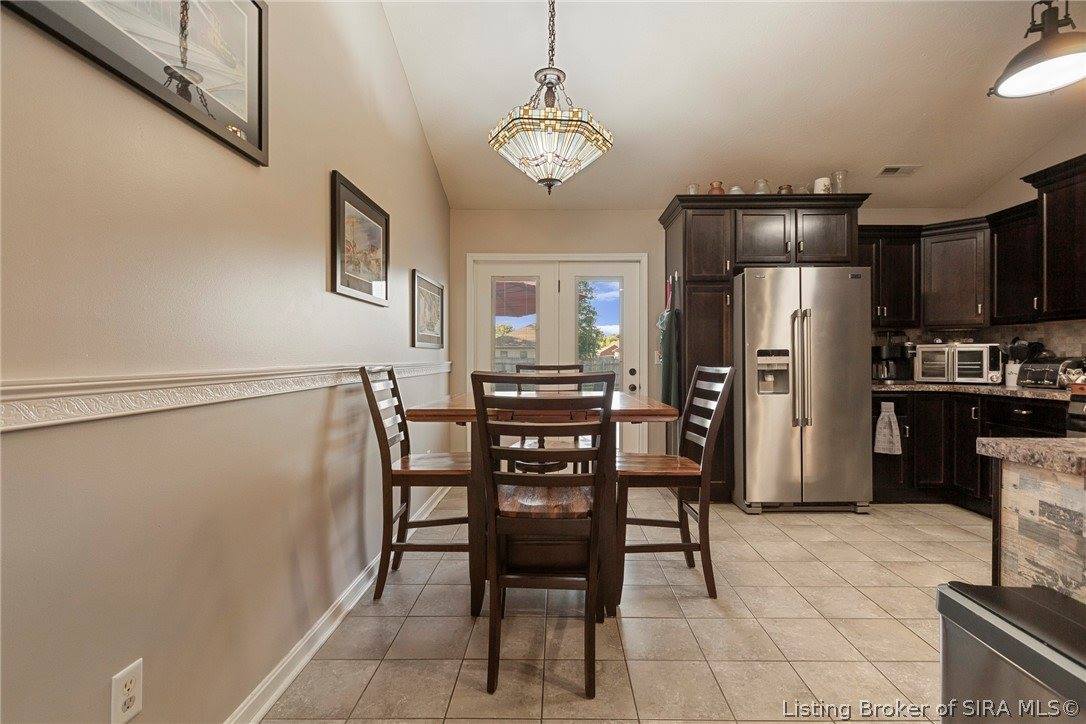 5612 Nature View, Memphis, IN 47143