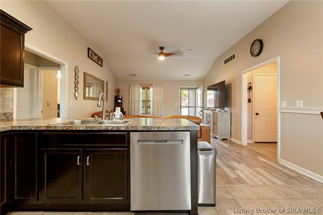 5612 Nature View, Memphis, IN 47143