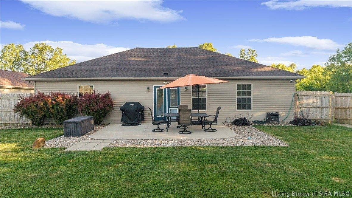 5612 Nature View, Memphis, IN 47143