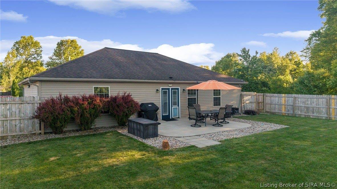 5612 Nature View, Memphis, IN 47143