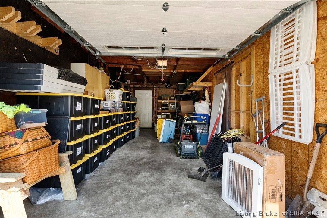 2915 Browning Place, Jeffersonville, IN 47130