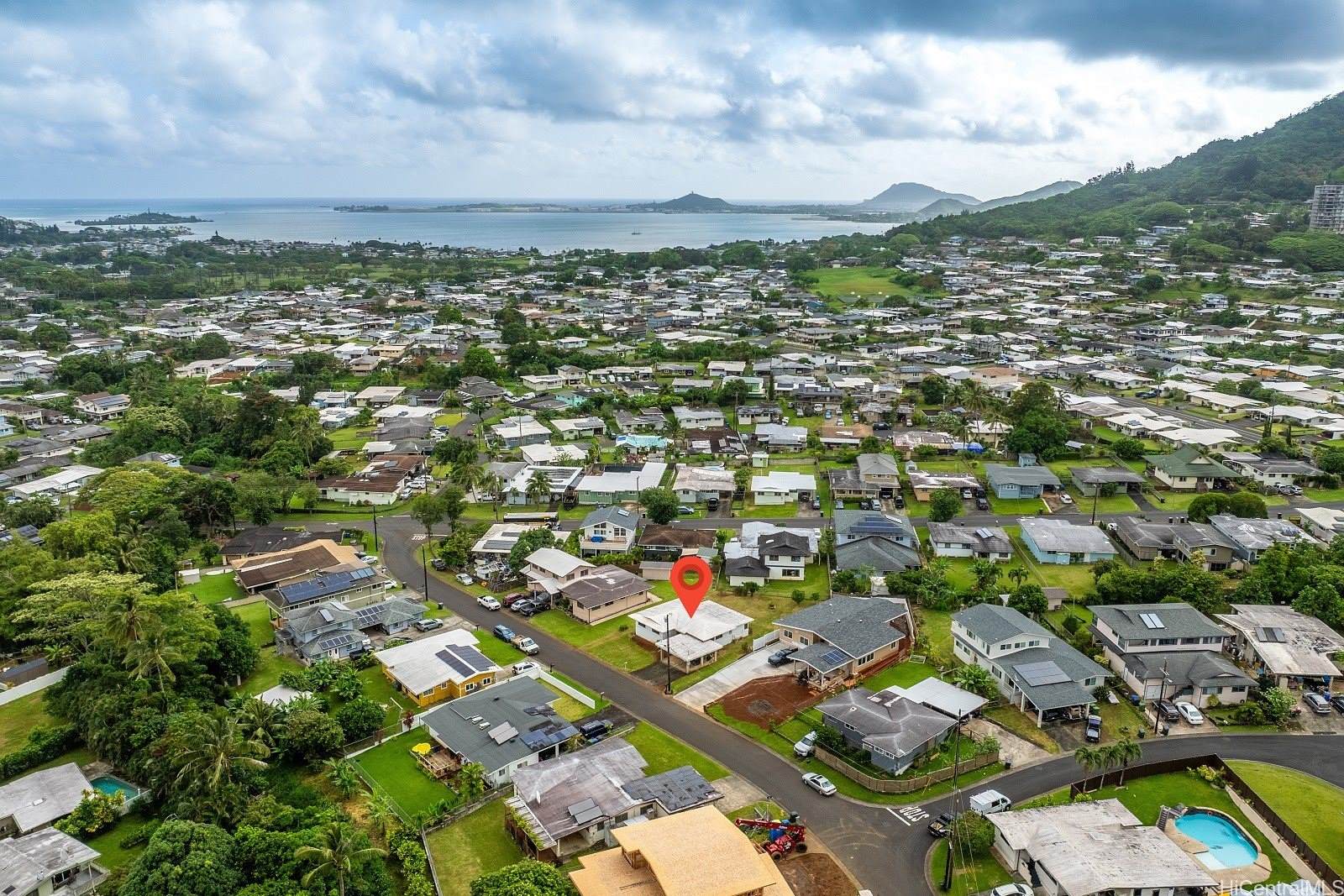 45-316 Nakuluai Street, Kaneohe, HI 96744