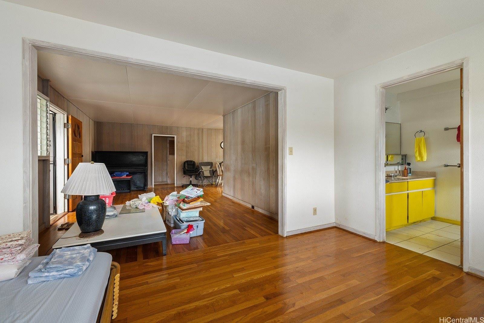 45-316 Nakuluai Street, Kaneohe, HI 96744