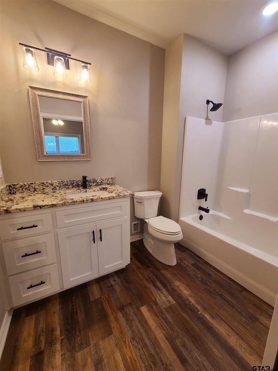 11230 CR 152 W Unit 2, Bullard, TX 75757