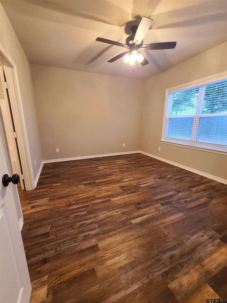 11230 CR 152 W Unit 2, Bullard, TX 75757