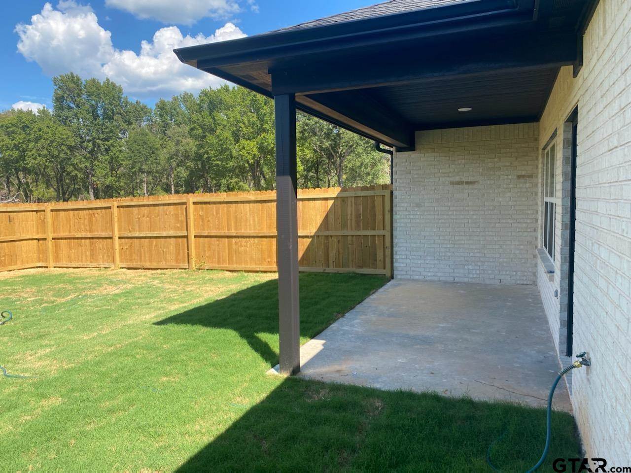 11230 CR 152 W Unit 2, Bullard, TX 75757