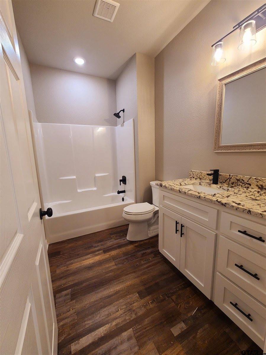 11230 CR 152 W Unit 2, Bullard, TX 75757
