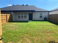 11230 CR 152 W Unit 2, Bullard, TX 75757