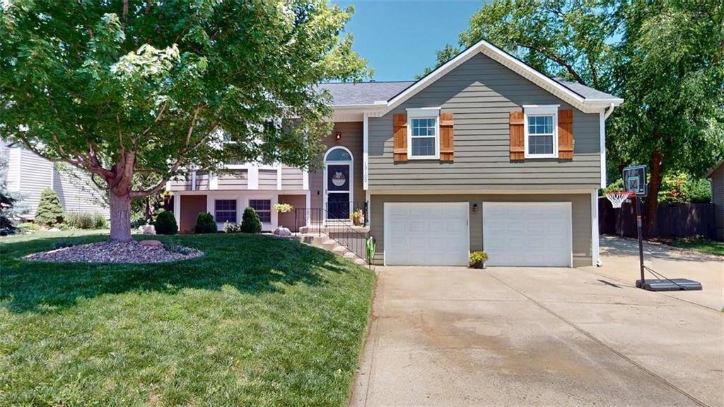 13100 Swartz Road, Bonner Springs, KS 66012