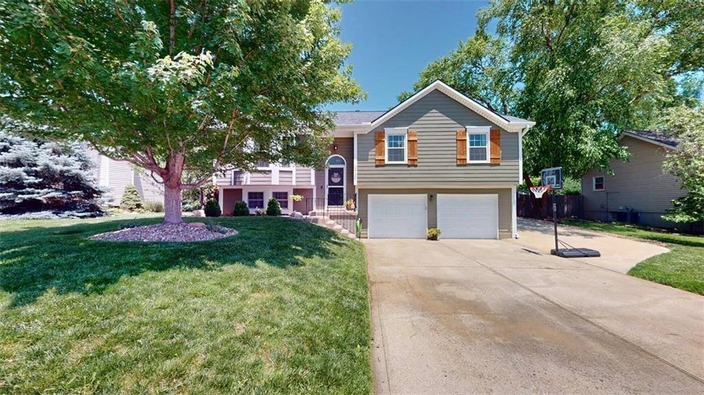 13100 Swartz Road, Bonner Springs, KS 66012
