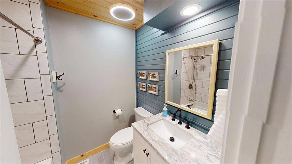 13100 Swartz Road, Bonner Springs, KS 66012