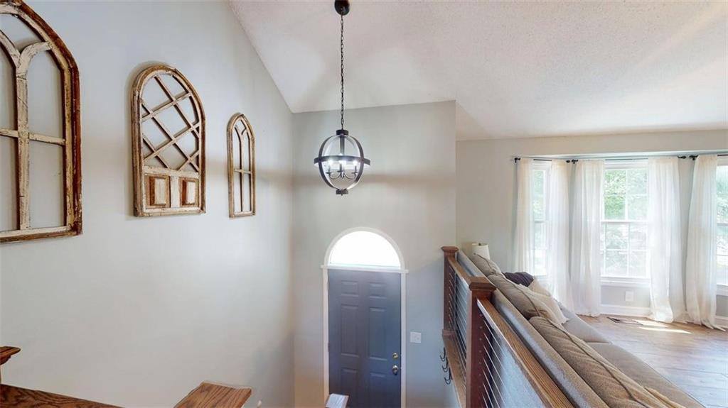 13100 Swartz Road, Bonner Springs, KS 66012