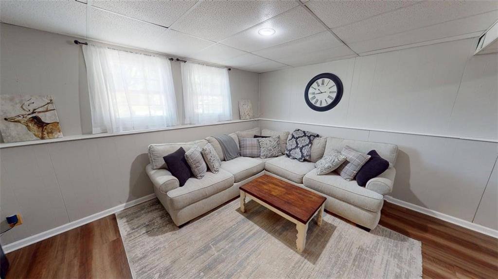 13100 Swartz Road, Bonner Springs, KS 66012