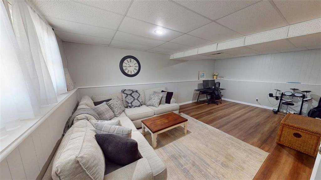 13100 Swartz Road, Bonner Springs, KS 66012