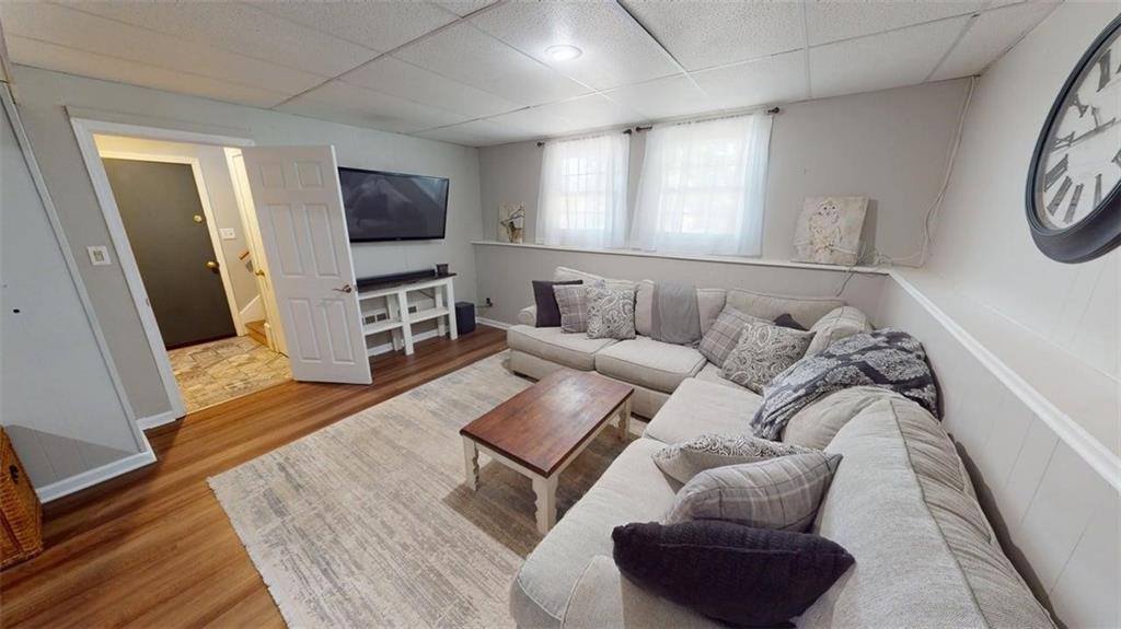 13100 Swartz Road, Bonner Springs, KS 66012