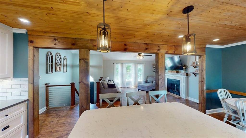 13100 Swartz Road, Bonner Springs, KS 66012