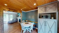 13100 Swartz Road, Bonner Springs, KS 66012