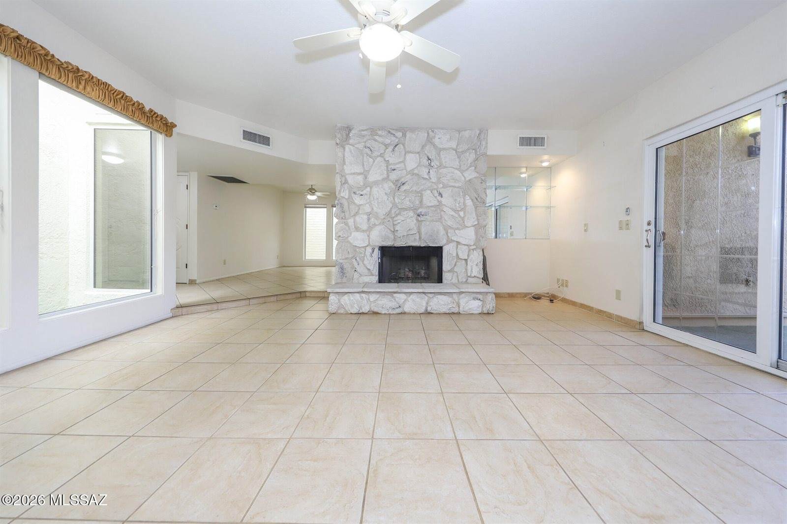 5013 East South Regency Circle, Tucson, AZ 85711