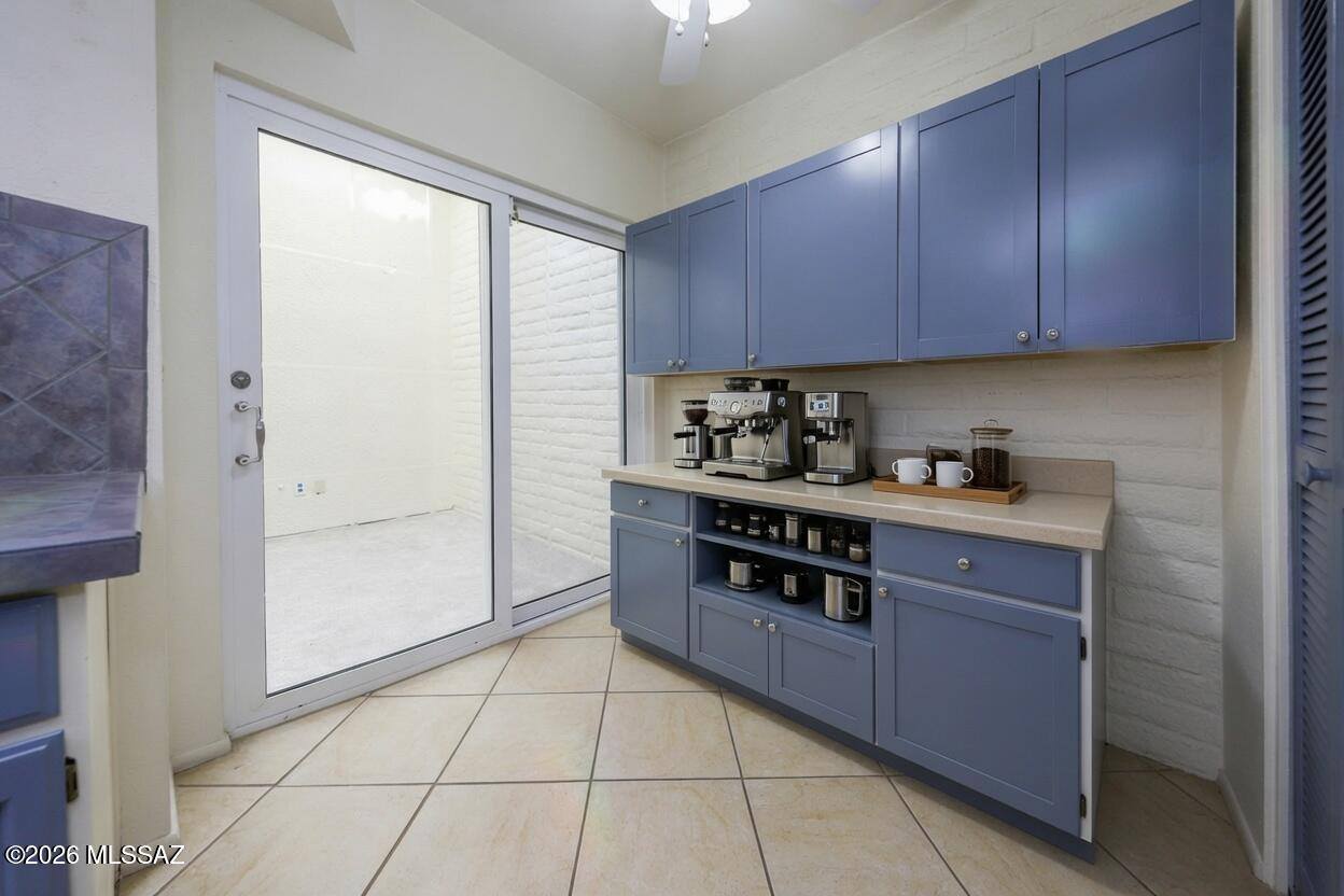 5013 East South Regency Circle, Tucson, AZ 85711