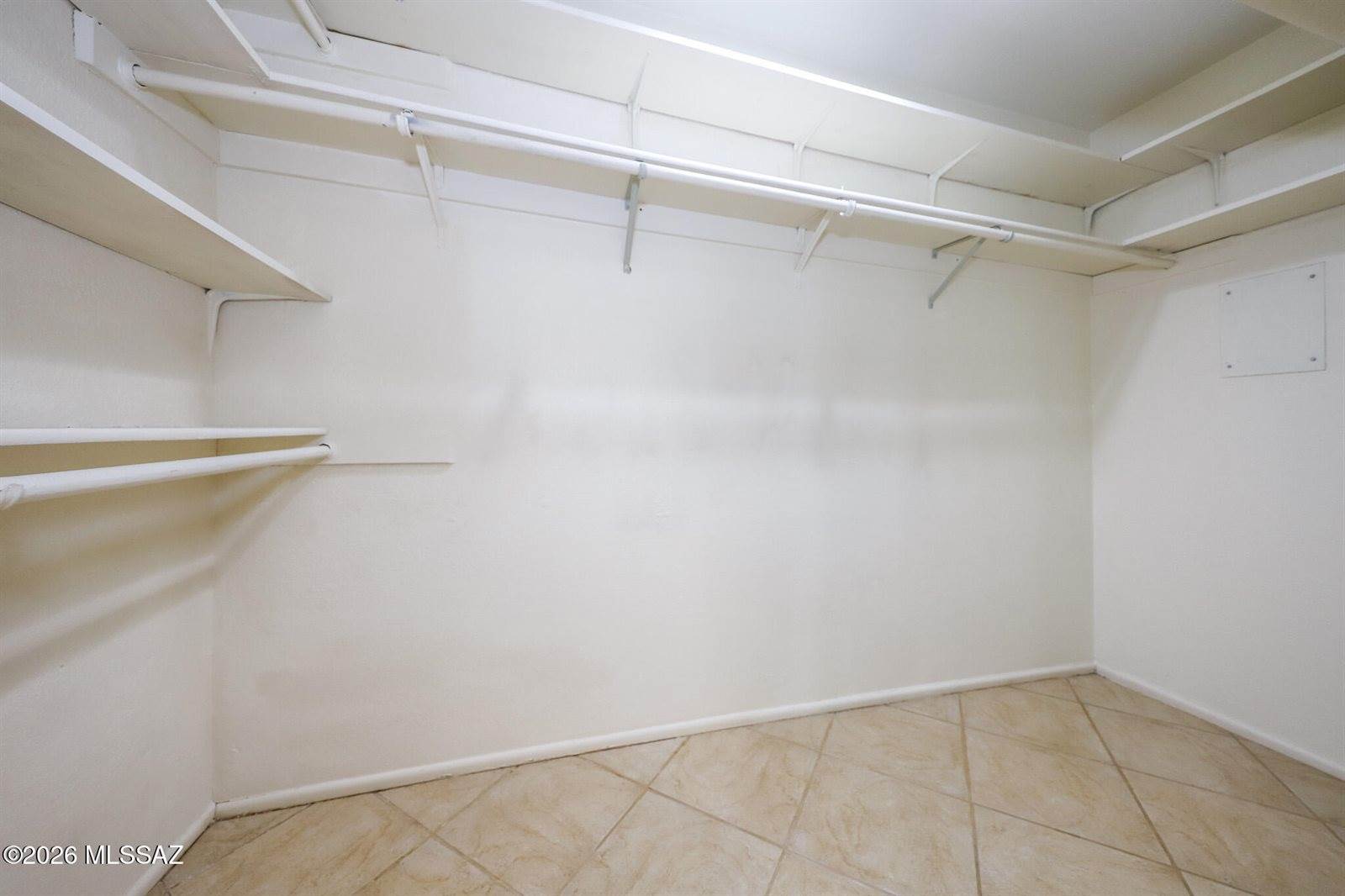 5013 East South Regency Circle, Tucson, AZ 85711