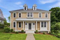 7 Howe St, Hingham, MA 02043