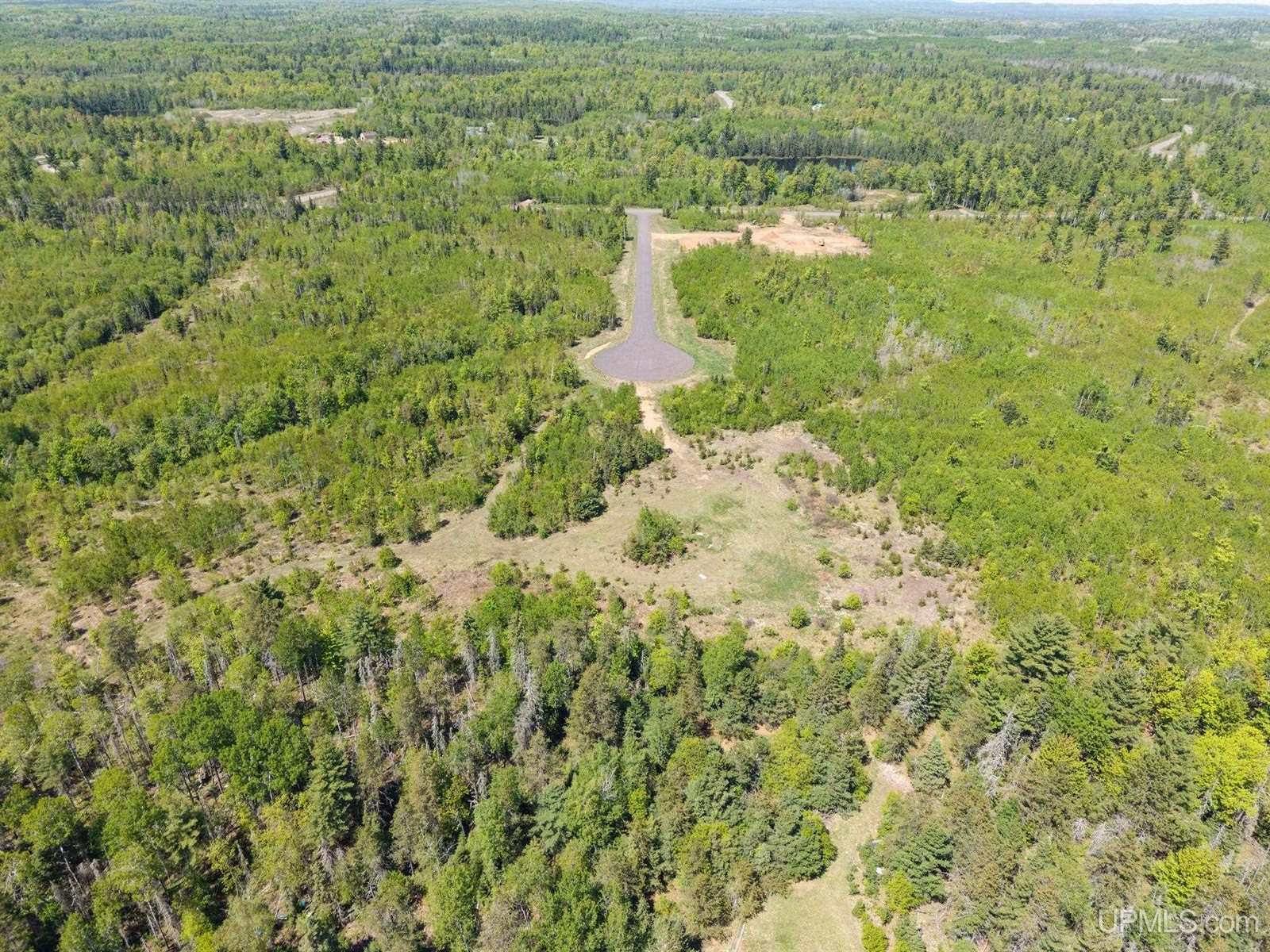 784 Legion Drive, Ishpeming, MI 49849
