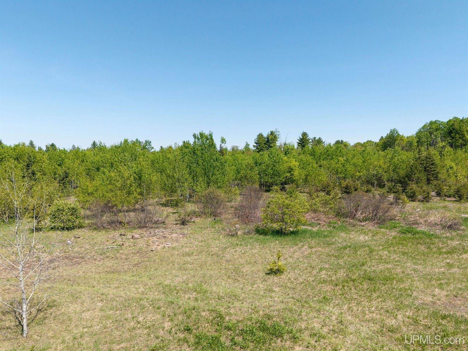 784 Legion Drive, Ishpeming, MI 49849
