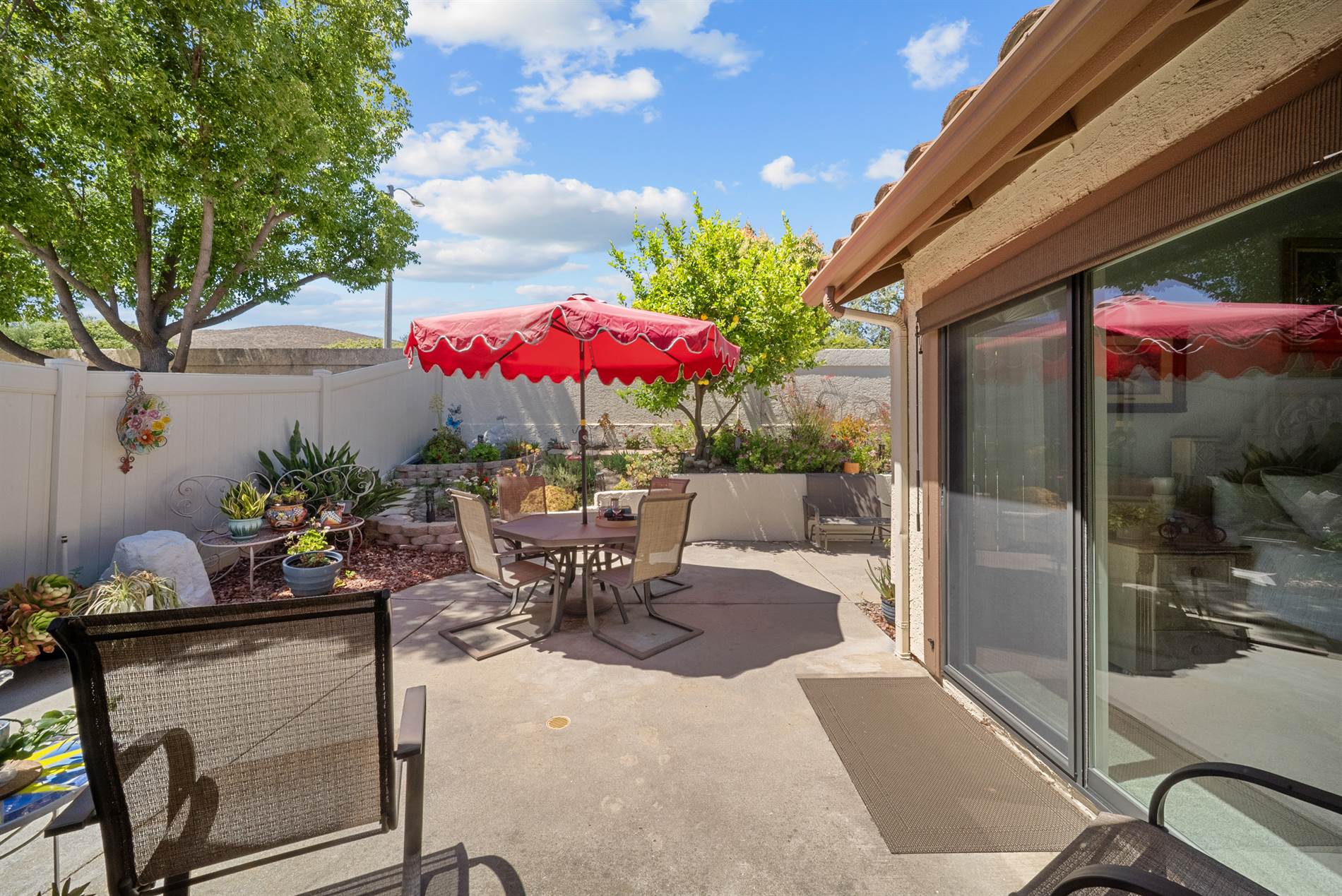 757 Congressional Rd., Simi Valley, CA 93065