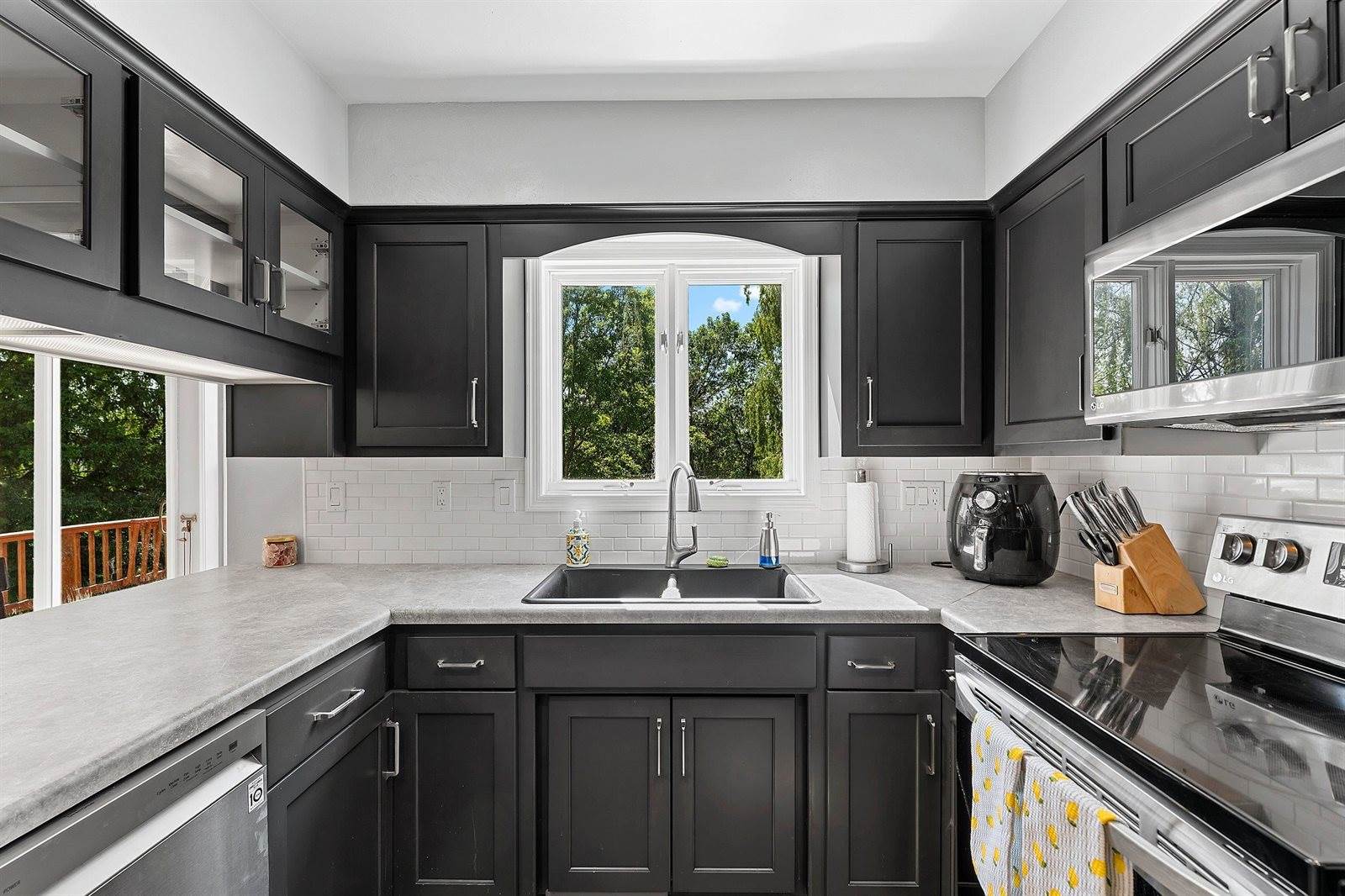 2038 Emerald Drive, Green Bay, WI 54311