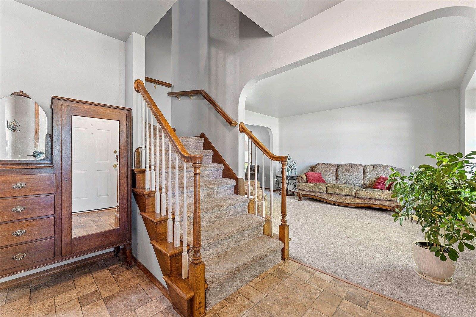 2038 Emerald Drive, Green Bay, WI 54311
