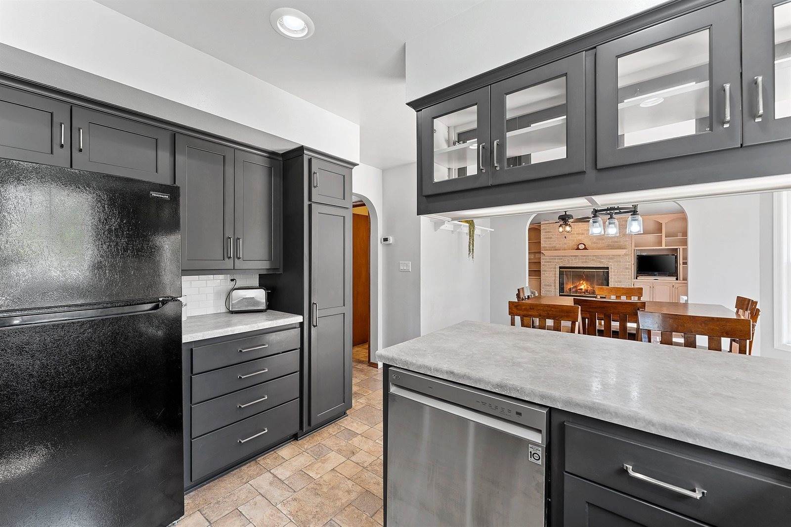 2038 Emerald Drive, Green Bay, WI 54311