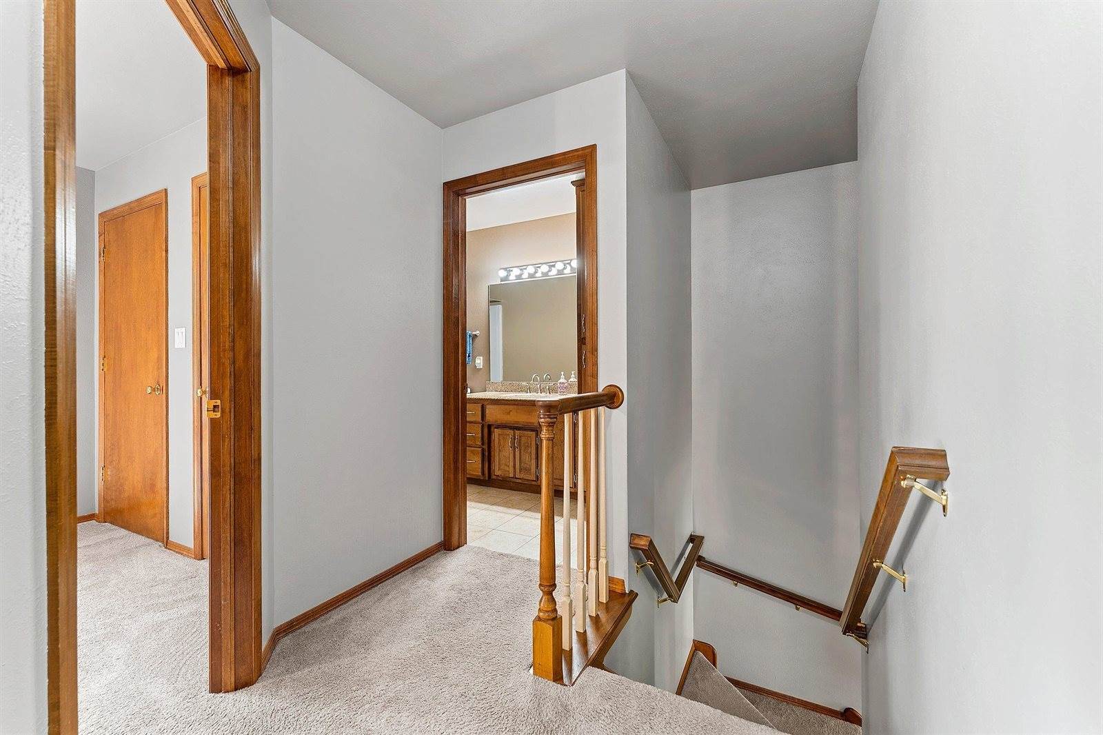 2038 Emerald Drive, Green Bay, WI 54311
