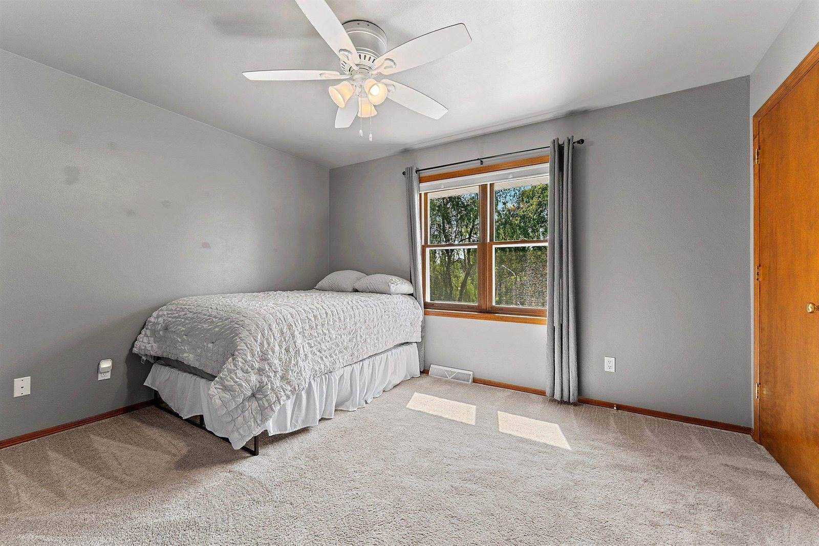 2038 Emerald Drive, Green Bay, WI 54311