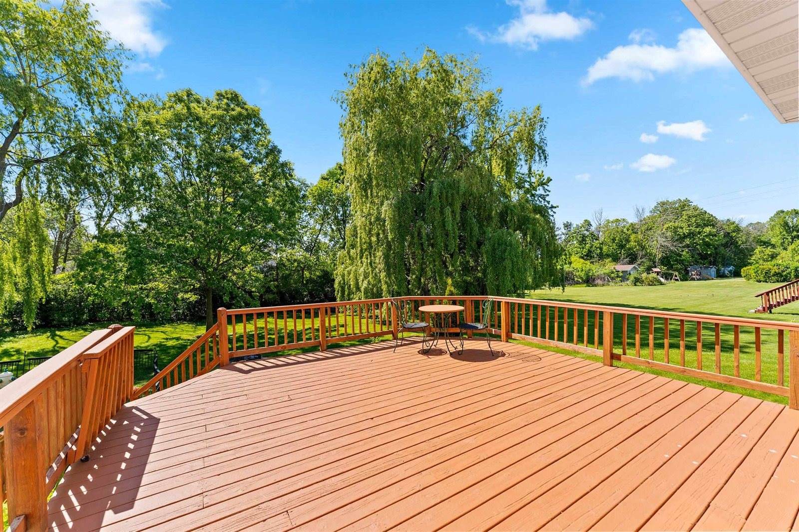 2038 Emerald Drive, Green Bay, WI 54311