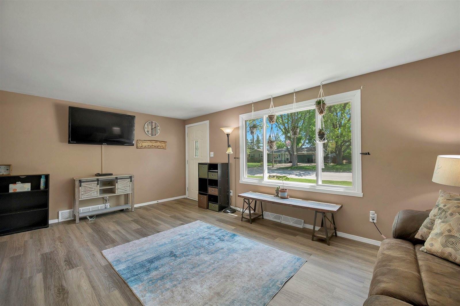 2650 Bay Port Lane, Green Bay, WI 54313