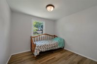 2650 Bay Port Lane, Green Bay, WI 54313