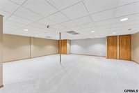 9723 Fieldcrest Drive, Omaha, NE 68114