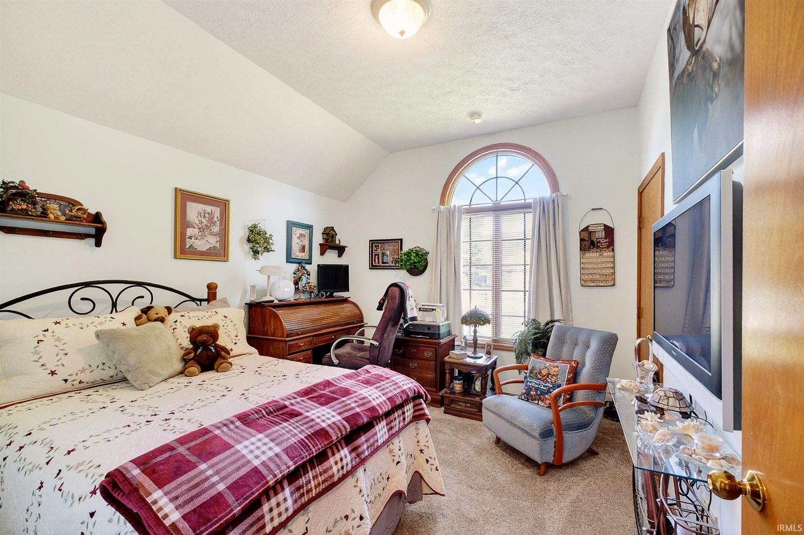 834 Deerfield Road, Anderson, IN 46012