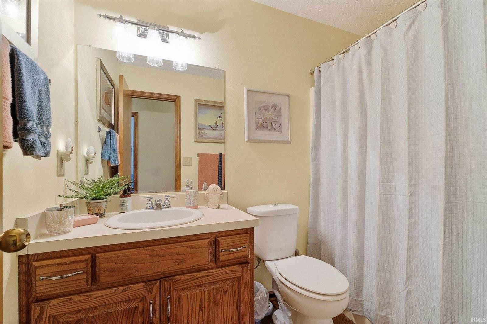 834 Deerfield Road, Anderson, IN 46012