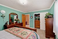 834 Deerfield Road, Anderson, IN 46012