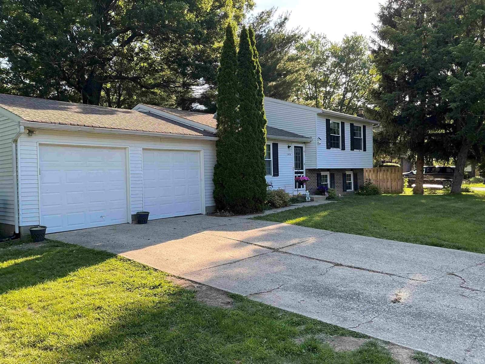 11414 Whistler Drive, Indianapolis, IN 46229