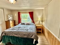 31 Maple Grove Avenue, Jefferson, WI 53549
