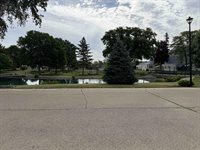 31 Maple Grove Avenue, Jefferson, WI 53549