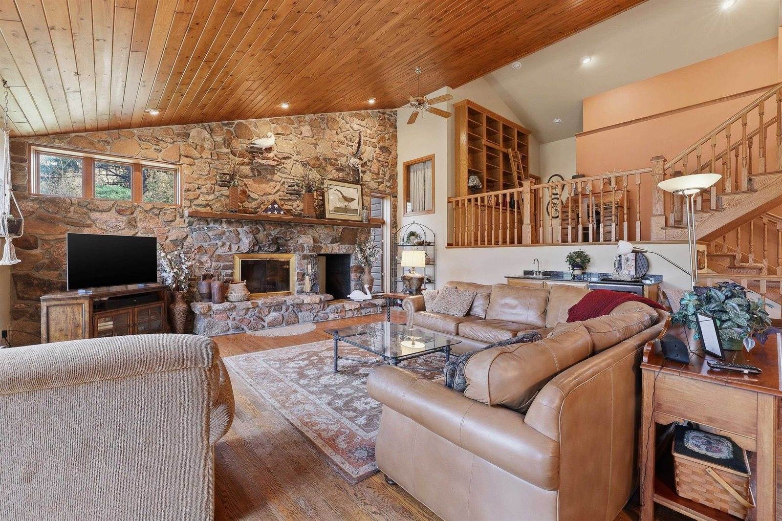 2610 Little Chicago Road, Stevens Point, WI 54481
