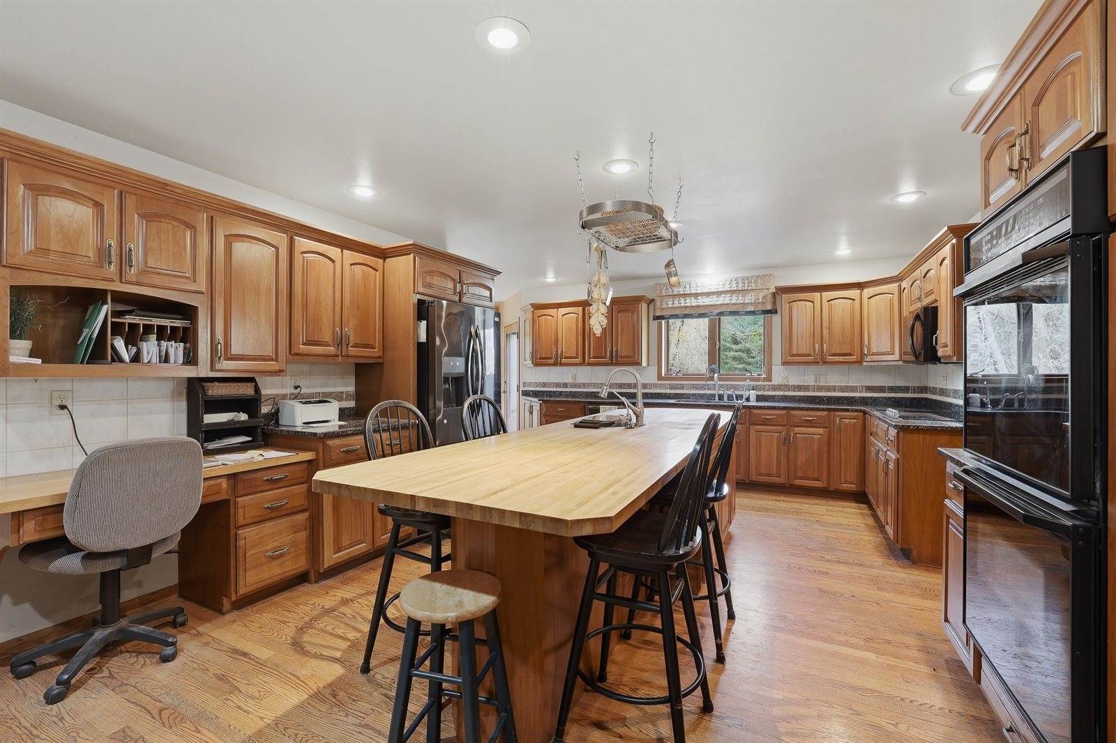 2610 Little Chicago Road, Stevens Point, WI 54481