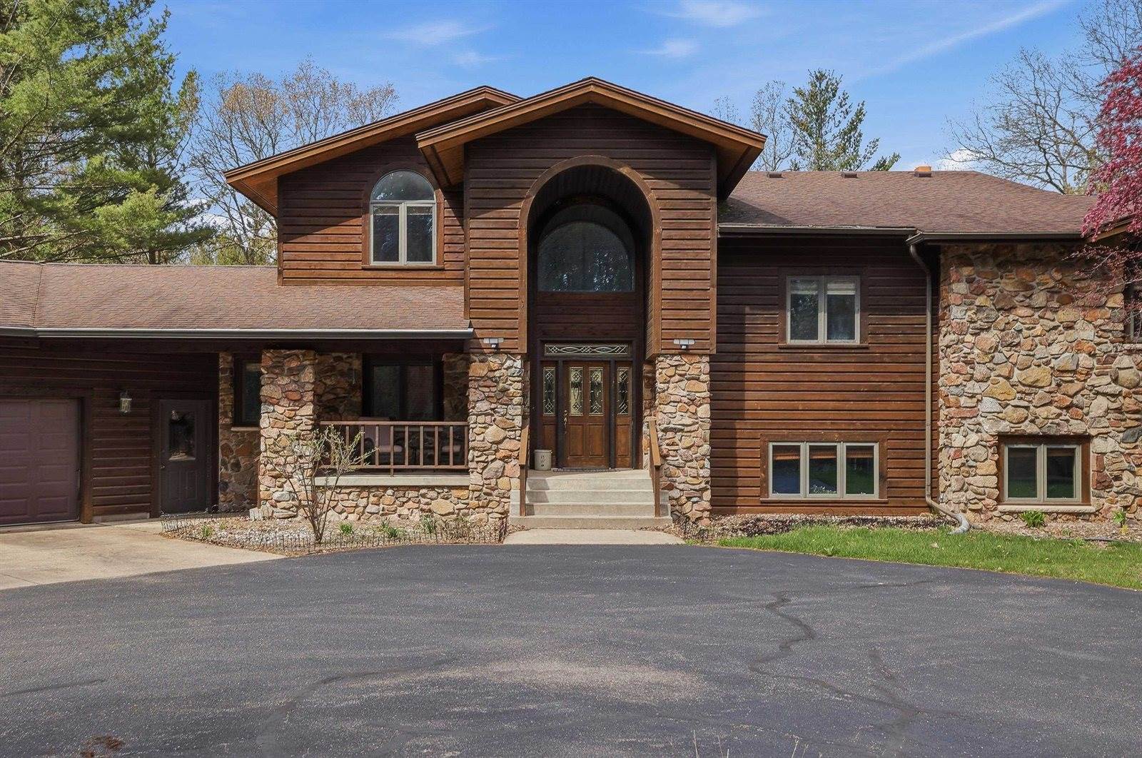 2610 Little Chicago Road, Stevens Point, WI 54481
