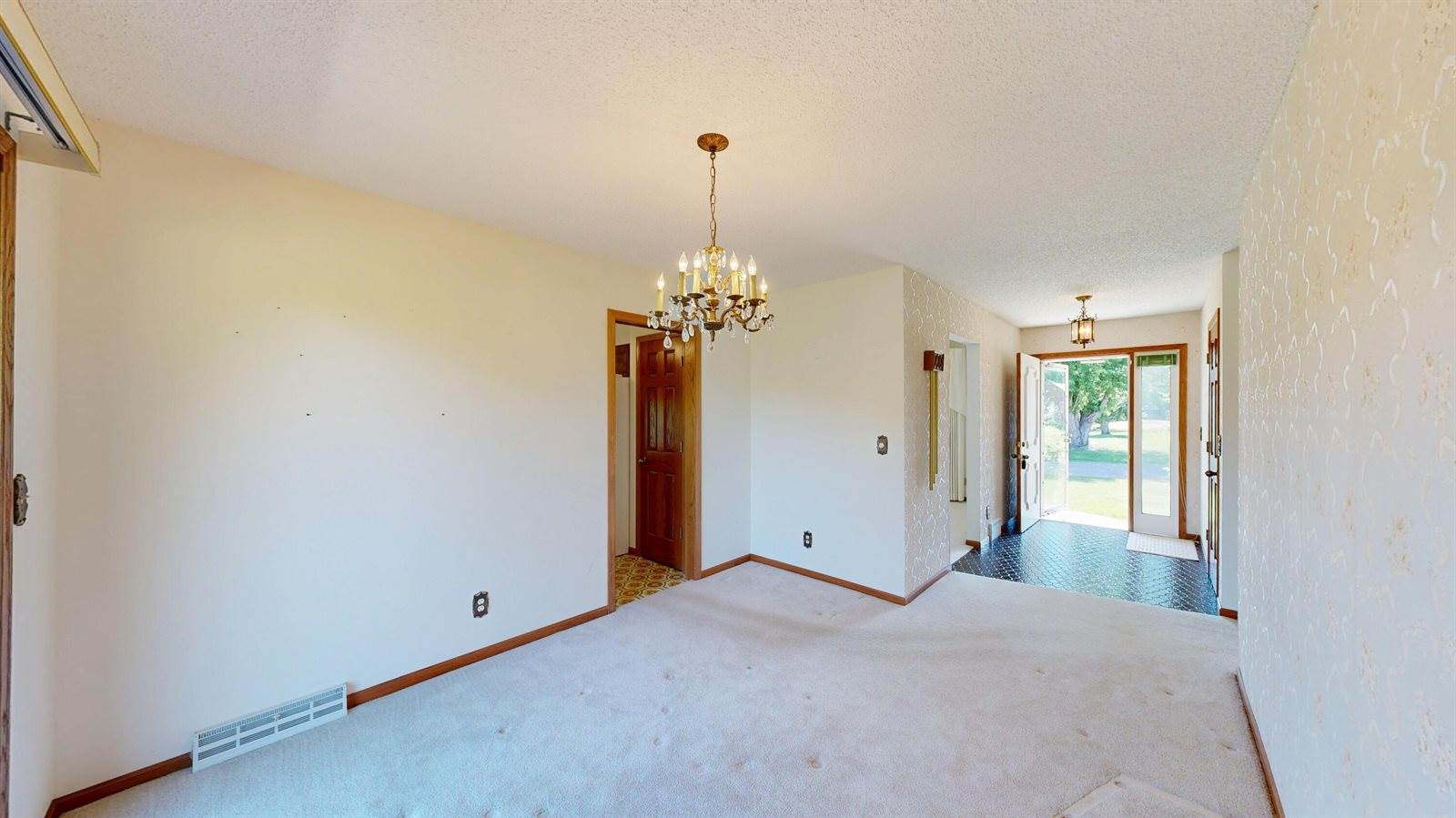 N1149 Brookside Dr, Shelby, WI 54601