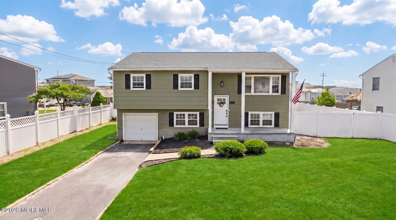 783 Simmons Drive, Toms River, NJ 08753