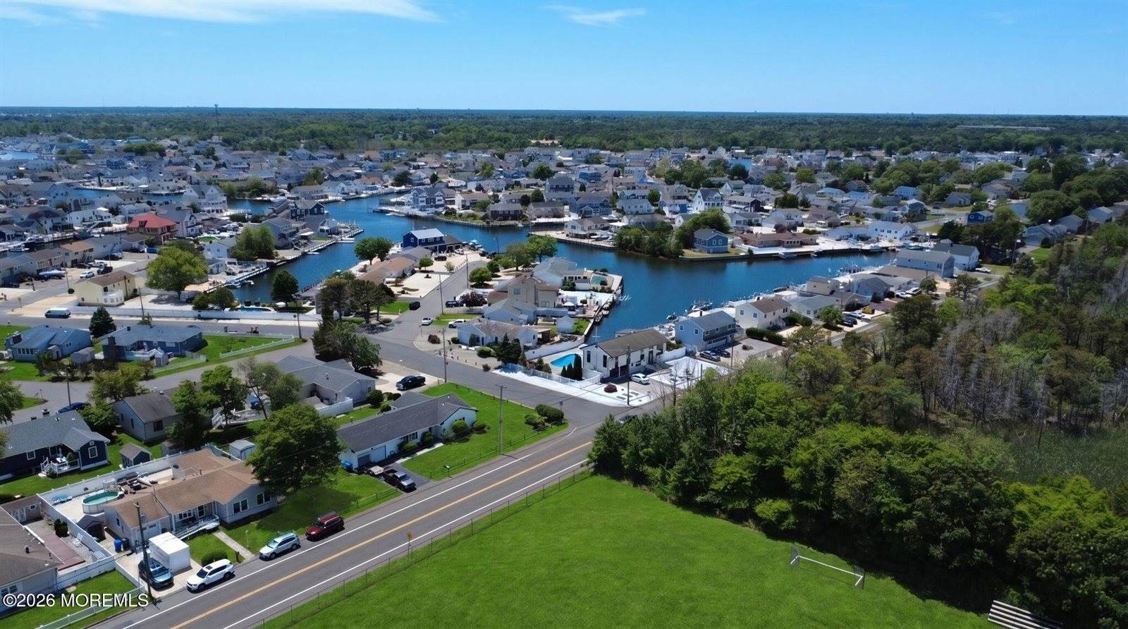 783 Simmons Drive, Toms River, NJ 08753